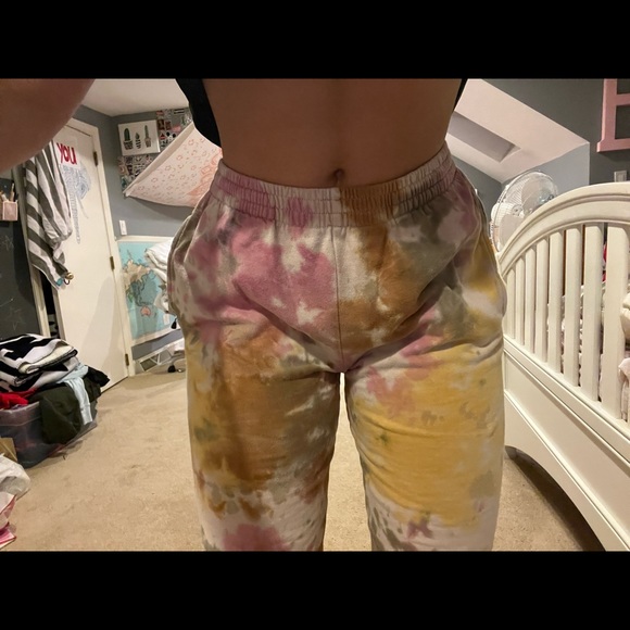 Tie Dye Trendy Sweatpants - Picture 3 of 5